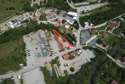 Teren de 992 mp, în Porumbacu de Sus
