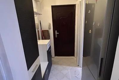 Apartament cu 2 camere semidecomandat, mobilat în Zimbru - 3