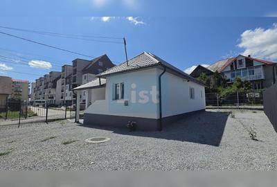 Casă cu 3 camere cu Teren 300 Mp în Centura