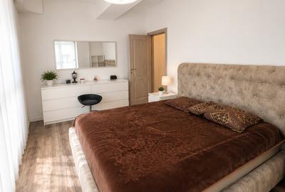 Apartament cu 3 camere decomandat în Central - 14