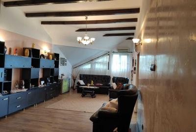 Casă cu 4 camere cu Teren 2500 Mp în Moțăieni - 8