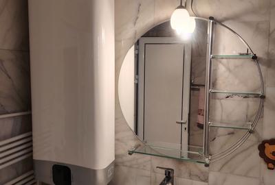 Apartament cu 3 camere decomandat în Teiul Doamnei - 2