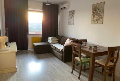 Apartament cu 2 camere decomandat în Exterior Vest
