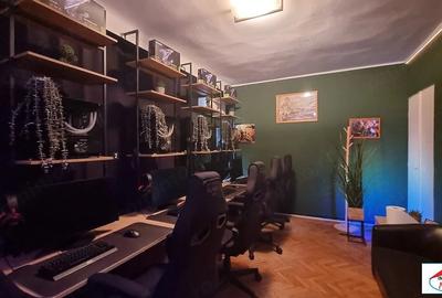 Casă cu 5 camere cu Teren 300 Mp în Central