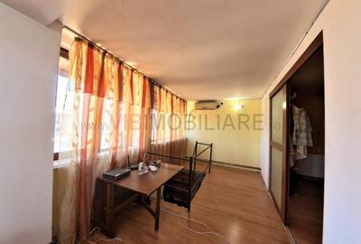 Casă cu 3 camere cu Teren 253 Mp în Giulești