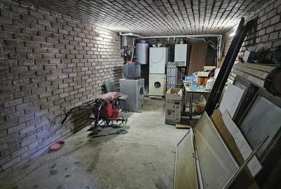 Casă cu 3 camere cu Teren 1500 Mp în Băile Herculane