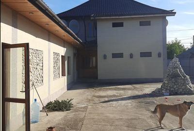 Casă cu 3 camere cu Teren 1000 Mp în Central - 4