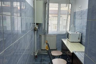 Apartament cu 2 camere semidecomandat în Central - 3