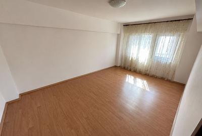 Apartament cu 2 camere decomandat în Tomis II