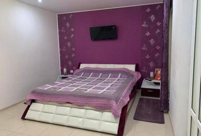 Casă cu 2 camere cu Teren 350 Mp în Corbu