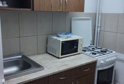 Apartament cu 2 camere semidecomandat în Șagului