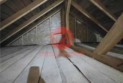 Casă cu 3 camere cu Teren 698 Mp în Corbu