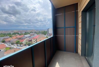 Apartament cu 3 camere semidecomandat, mobilat în Iris