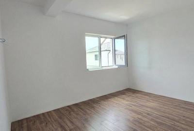 Casă cu 4 camere cu Teren 400 Mp în Domnești - 11