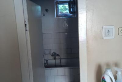Casă cu 3 camere cu Teren 200 Mp în 23 August - 9