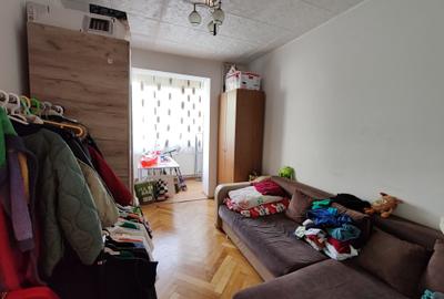 Apartament cu 3 camere semidecomandat în Gării - 3