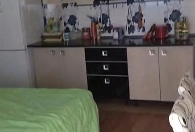 Casă cu Teren 60 Mp în Central