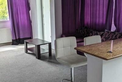 Apartament cu 2 camere decomandat în Micro 3