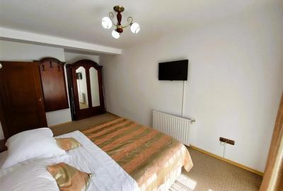 Duplex cu 6 camere cu Canalizare în Central - 13