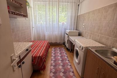 Garsonieră decomandată în Micro 20 - 2