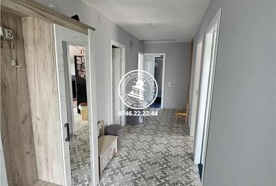 Casă cu 5 camere cu Teren 1196 Mp în Aroneanu - 17