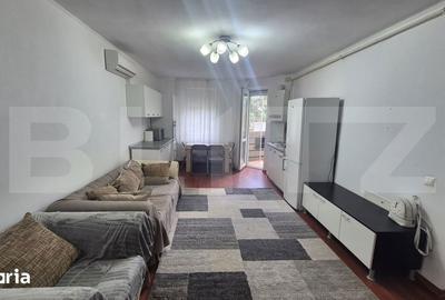 Apartament cu 3 camere în Micro 16 - 1