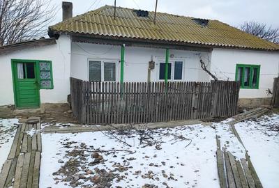 Casă cu 3 camere cu Teren 550 Mp în Zebil