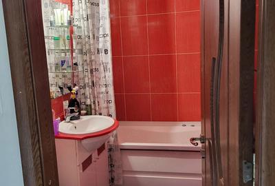 Apartament cu 3 camere decomandat în Nicolina - 1