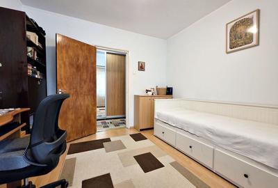 Apartament cu 4 camere semidecomandat în Militari - 8