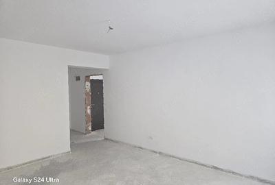 Apartament cu 3 camere decomandat în Fundeni - 1