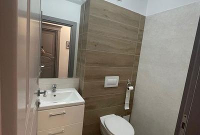 Apartament cu 3 camere decomandat în Central - 8