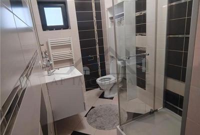 Casă cu 3 camere cu Canalizare în Cug - 1