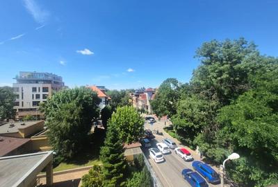 Apartament cu 5 camere decomandat în Kiseleff - 16