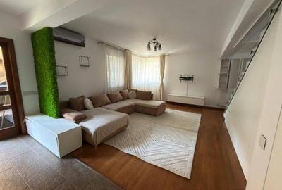 Apartament cu 3 camere în Europa