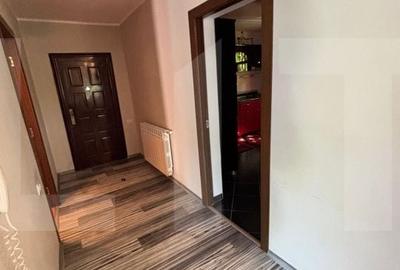 Casă cu 4 camere cu Teren 400 Mp în Central