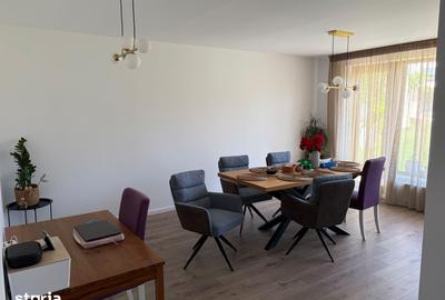 Casă cu 4 camere cu Teren 400 Mp în Central