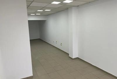 Spațiu comercial, de 30 mp, în Central