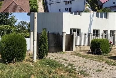 Casă cu 4 camere în Ștefan cel Mare