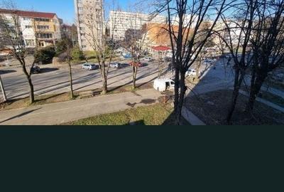 Garsonieră decomandată în Izvor
