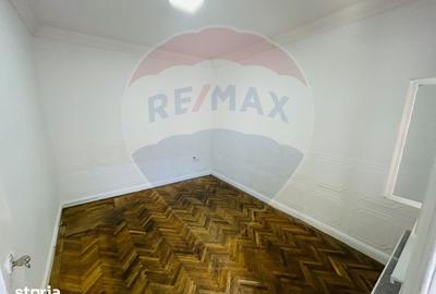 Casă cu 3 camere decomandat cu Teren 160 Mp în Rovine
