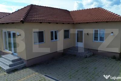 Casă cu 3 camere cu Teren 383 Mp în Petrești - 5