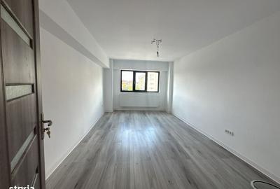 Apartament cu 4 camere decomandat în Prundu