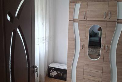 Apartament cu 2 camere semidecomandat în Tomis Nord