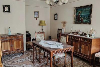 Apartament cu 3 camere decomandat în Central - 2