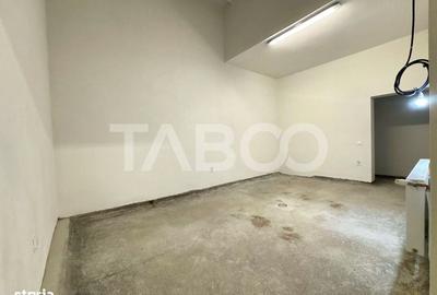 Spațiu comercial, de 387 mp, în Central