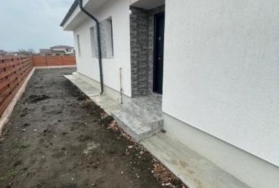 Casă cu 3 camere cu Teren 415 Mp în Țegheș - 10