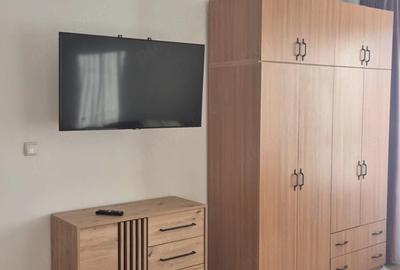 Apartament cu 3 camere semidecomandat în Central - 5