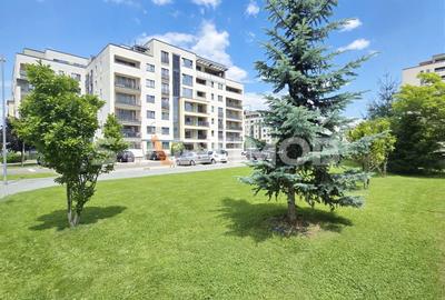 Apartament cu 3 camere decomandat, mobilat în Tractorul - 1