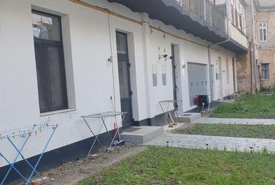Garsonieră, mobilată în Traian