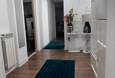 Apartament cu 3 camere decomandat în Central - 10
